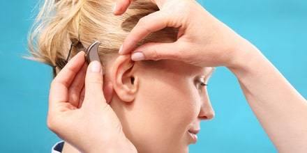 Acheter un appareillage auditif invisible et rechargeable chez un audioprothésiste près de Mérignac