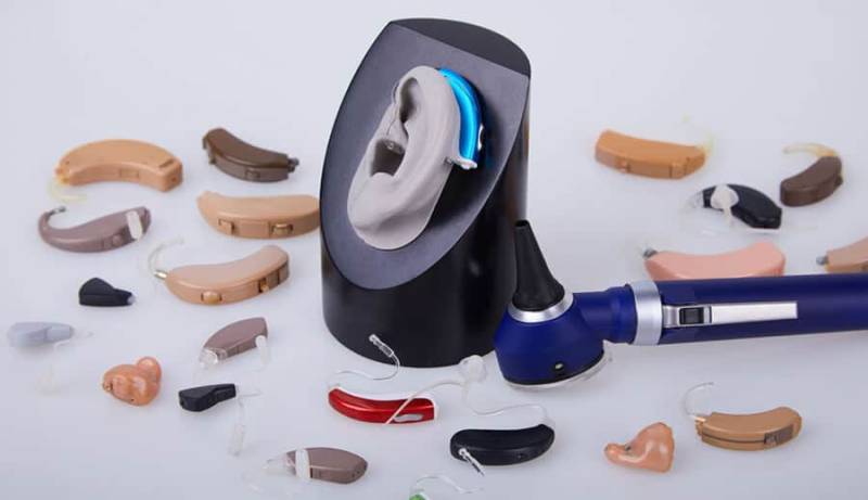 Une gamme d'appareils auditifs modernes et discrets proposés par Audition Confort